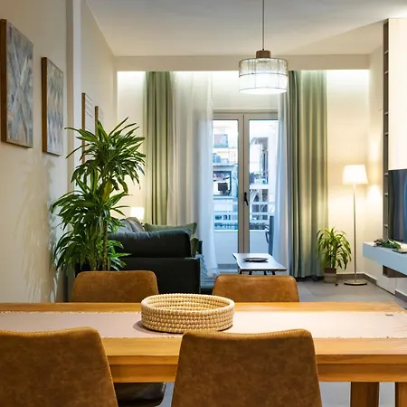Apartment Stylish And Modern Near Nea Chora