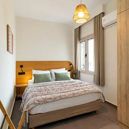 Apartment Stylish And Modern Near Nea Chora